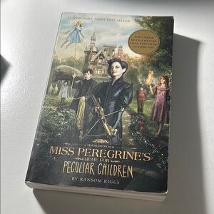 Miss Peregrine's Home for Peculiar Children Book by Ransom Riggs